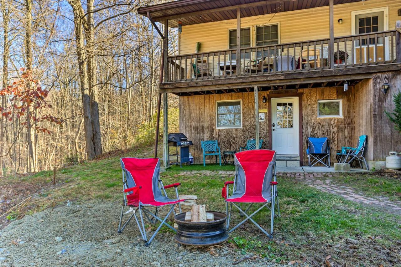 Charming Beacon Apt With Fire Pit Near Hiking! Ngoại thất bức ảnh